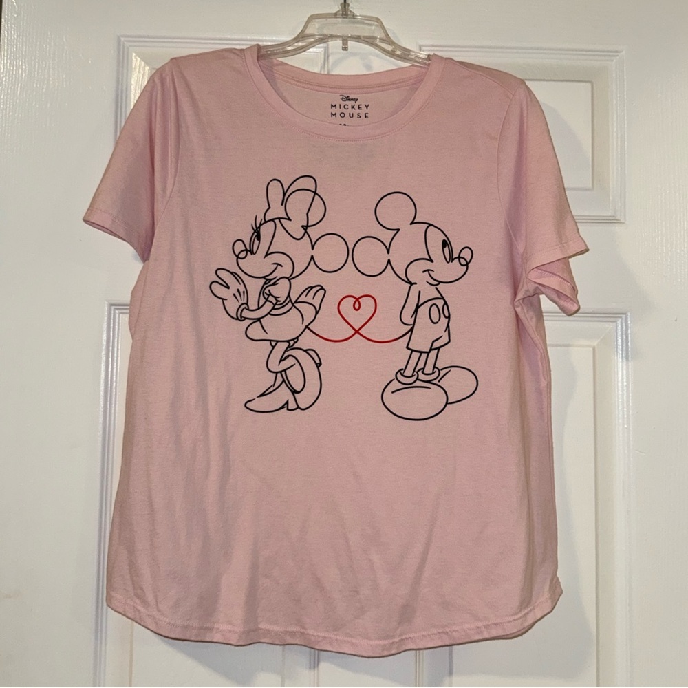 New Disney Pink Mickey & Minnie Line Art Tee with Red Heart Detail - Size L ❤️